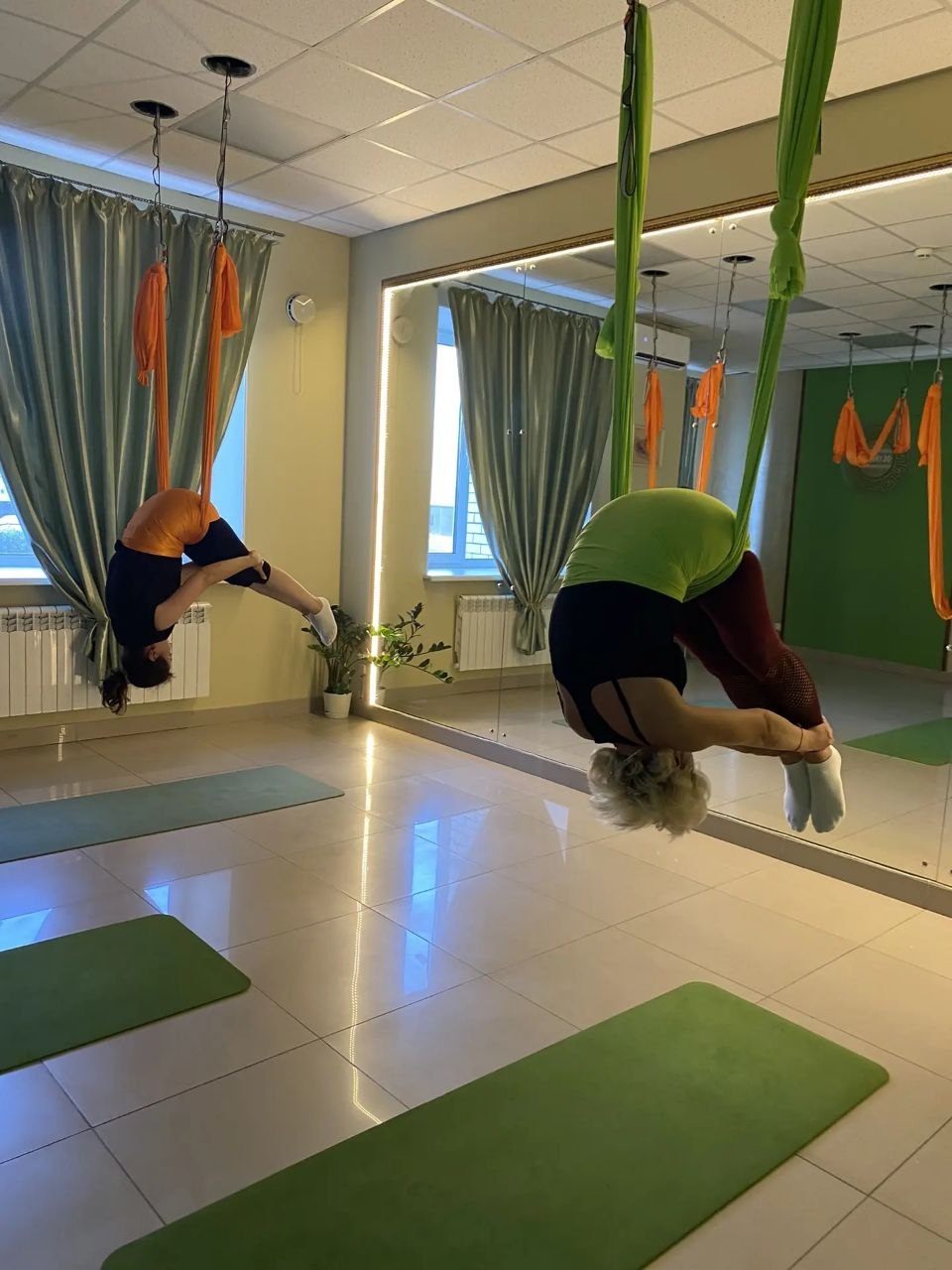 Медитация в гамаках